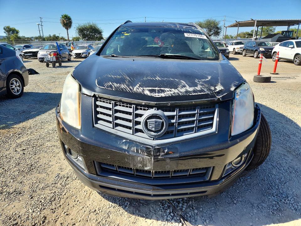 Продаж на аукціоні авто 2015 Cadillac Srx, vin: 3GYFNGE38FS611610, номер лоту: 57770106