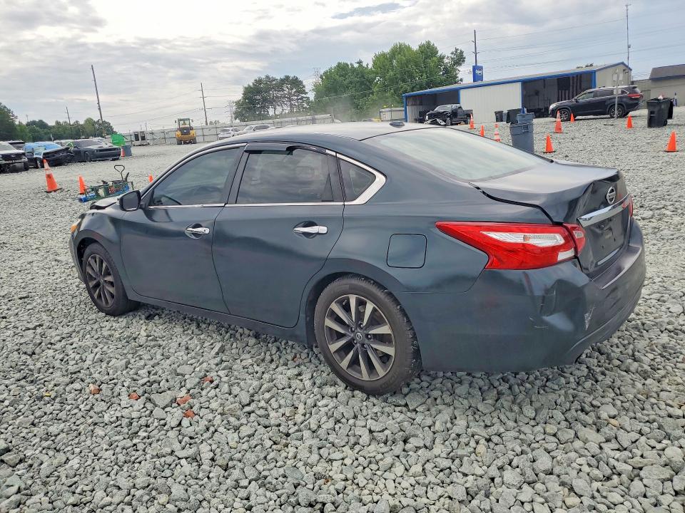 Продажа на аукционе авто 2017 Nissan Altima, vin: 1N4AL3AP1HC221258, номер лота: 58692566