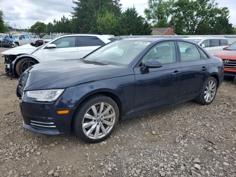 56573026 :رقم المزاد ، WAUANAF4XHN007040 vin ، 2017 Audi A4 مزاد بيع