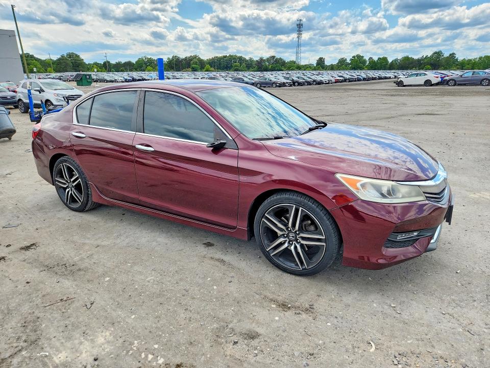 Продаж на аукціоні авто 2017 Honda Accord, vin: 1HGCR2F12HA023818, номер лоту: 57807386