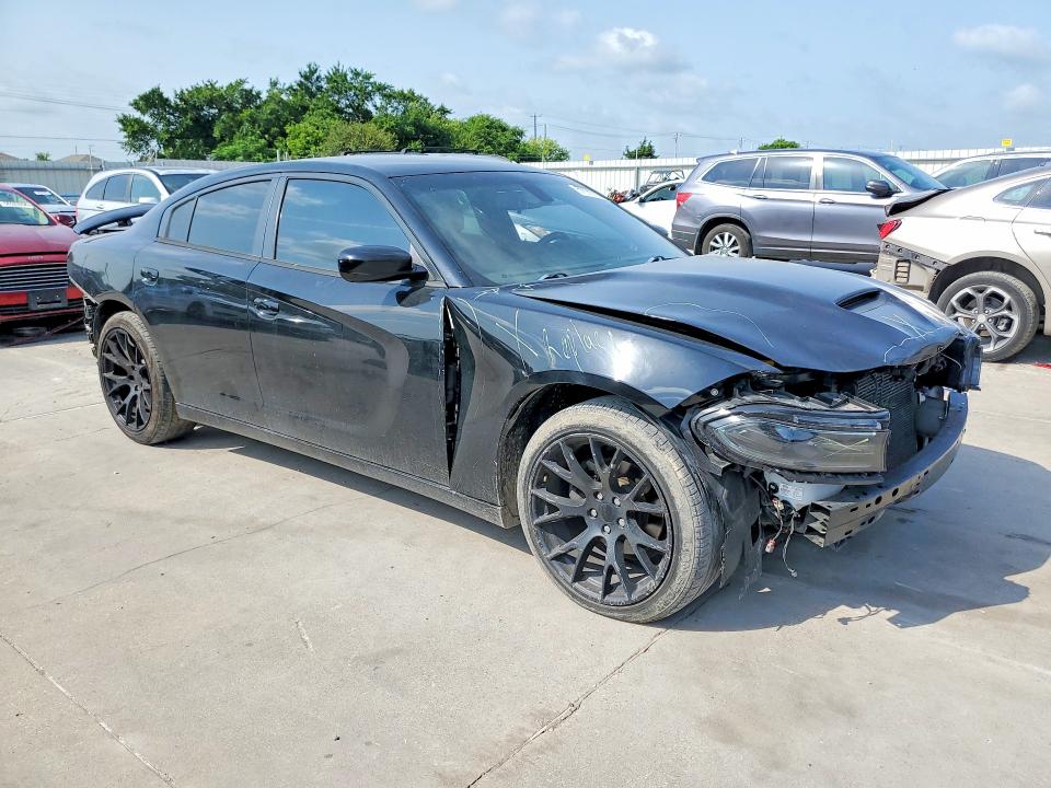 57080026 :رقم المزاد ، 2C3CDXBG8FH754681 vin ، 2015 Dodge Charger مزاد بيع