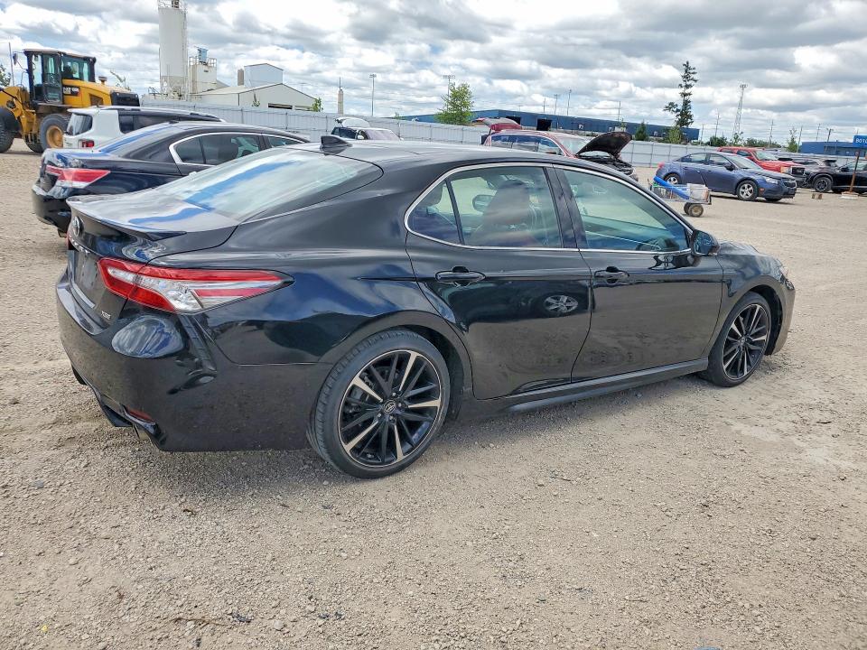 Продажа на аукционе авто 2018 Toyota Camry, vin: 4T1BZ1HK4JU013480, номер лота: 57152916