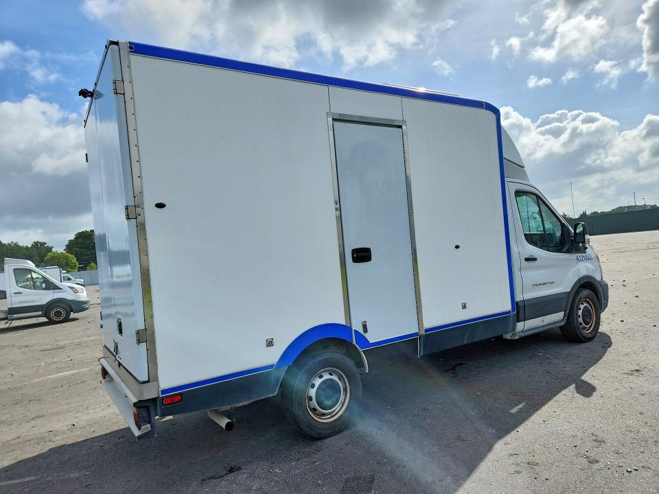 55571566 :رقم المزاد ، 1FDBW5Z87NKA01604 vin ، 2022 Ford Transit مزاد بيع