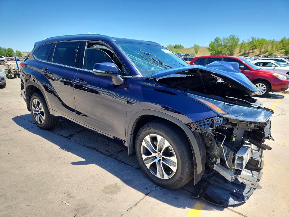 Aukcja sprzedaży 2021 Toyota Highlander, vin: 5TDHZRBH3MS108230, numer aukcji: 57076226