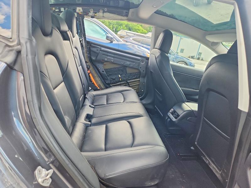 56834906 :رقم المزاد ، 5YJ3E1EB9KF364713 vin ، 2019 Tesla Model 3 مزاد بيع