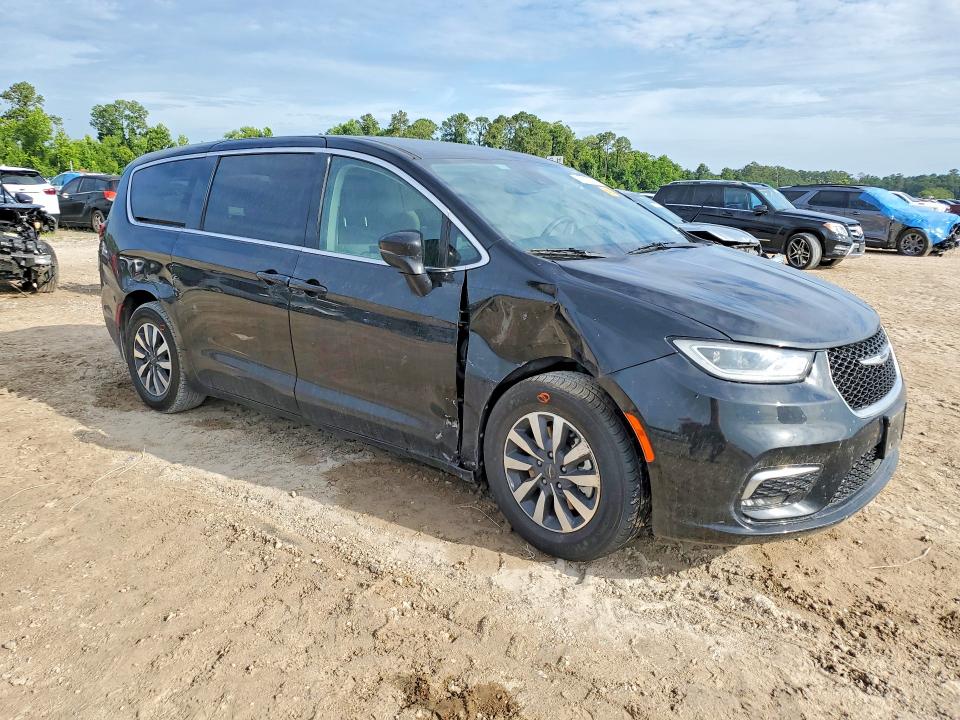 55515866 :رقم المزاد ، 2C4RC1L73NR220520 vin ، 2022 Chrysler Pacifica مزاد بيع