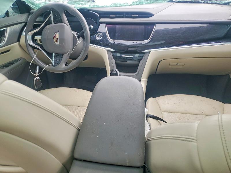 57200956 :رقم المزاد ، 1GYKPDRS5LZ211625 vin ، 2020 Cadillac Xt6 مزاد بيع
