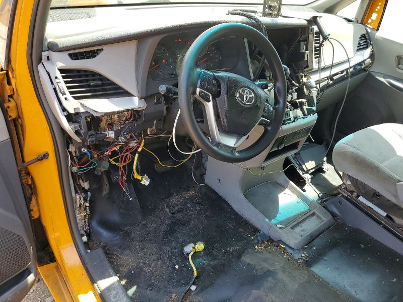 Продажа на аукционе авто 2016 Toyota Sienna, vin: 5TDZK3DC6GS700586, номер лота: 57140586