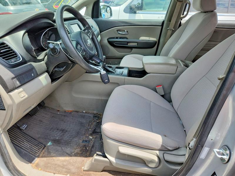 57649036 :رقم المزاد ، KNDMA5C18H6279593 vin ، 2017 Kia Sedona مزاد بيع