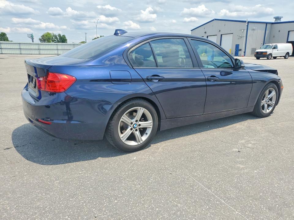 58412496 :رقم المزاد ، WBA3A5G50DNP26486 vin ، 2013 Bmw 328 مزاد بيع