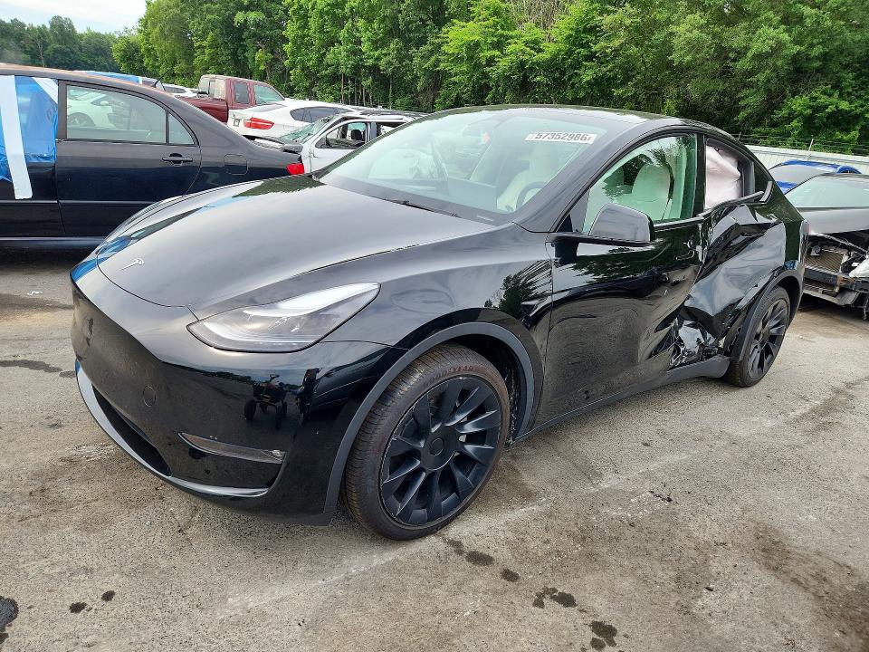 2023 Tesla Model Y მანქანა იყიდება აუქციონზე, vin: 7SAYGDEE6PF747403, აუქციონის ნომერი: 57352986