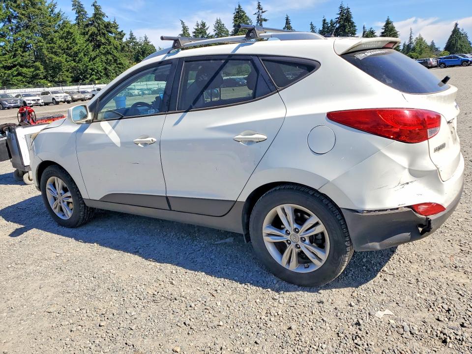 2010 Hyundai Tucson მანქანა იყიდება აუქციონზე, vin: KM8JUCAC7AU099599, აუქციონის ნომერი: 57840346