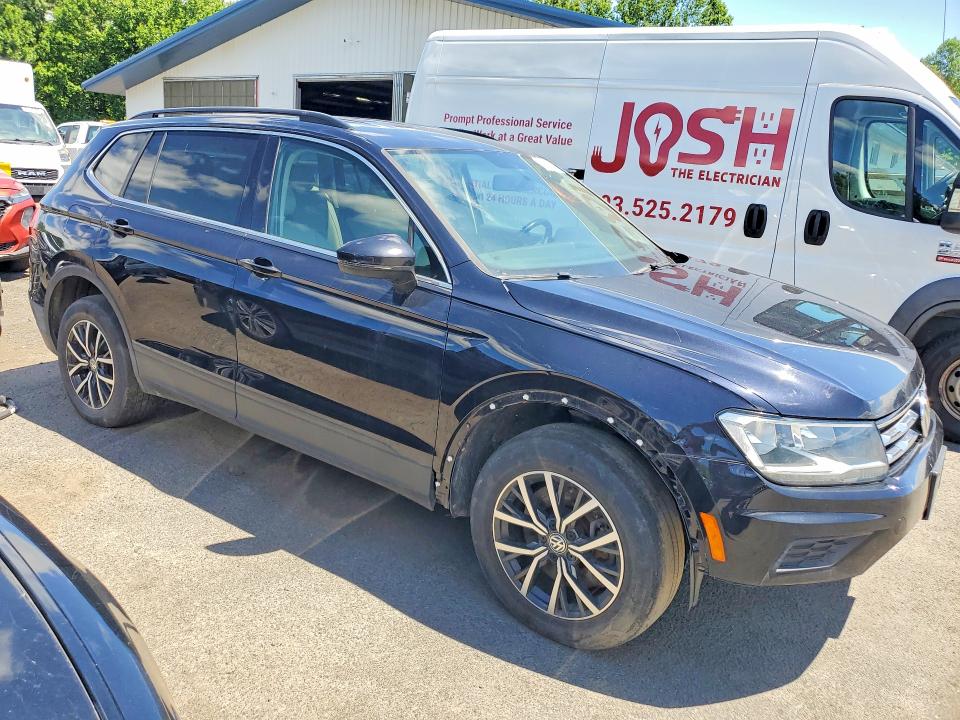 57642136 :رقم المزاد ، 3VV2B7AX8KM056356 vin ، 2019 Volkswagen Tiguan مزاد بيع