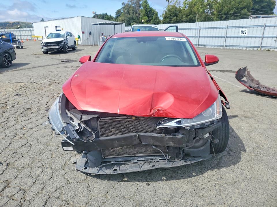 2019 Hyundai Elantra მანქანა იყიდება აუქციონზე, vin: 5NPD84LF4KH480115, აუქციონის ნომერი: 57947266