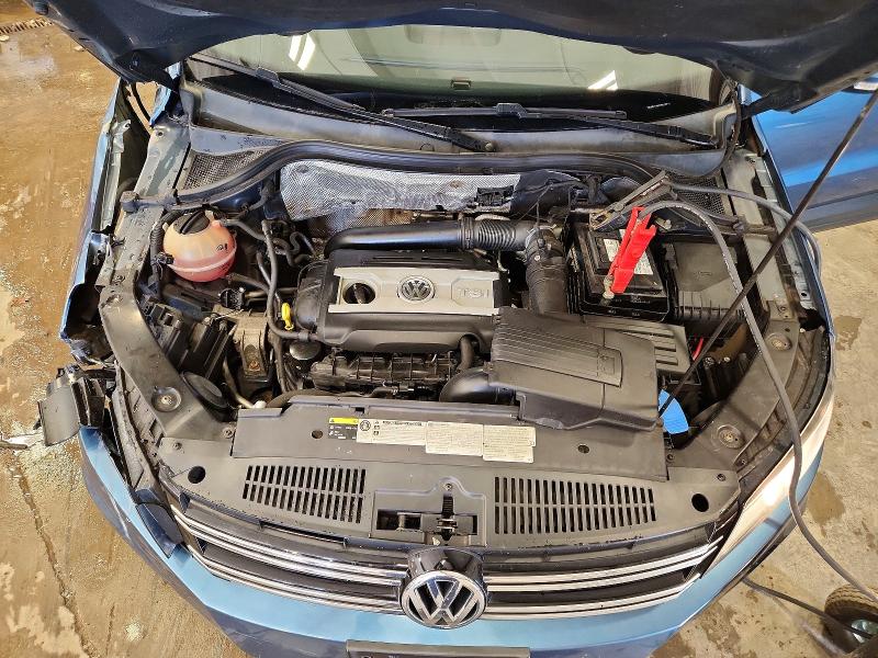 55348586 :رقم المزاد ، WVGBV7AX3HK023718 vin ، 2017 Volkswagen Tiguan مزاد بيع