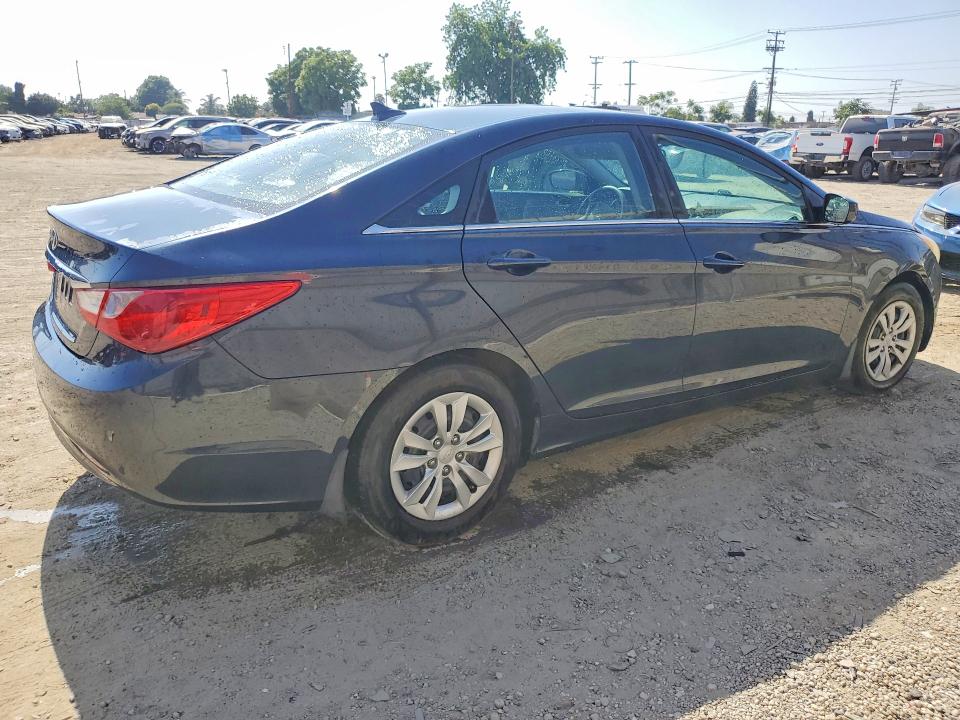 56309886 :رقم المزاد ، 5NPEB4AC4BH174546 vin ، 2011 Hyundai Sonata مزاد بيع