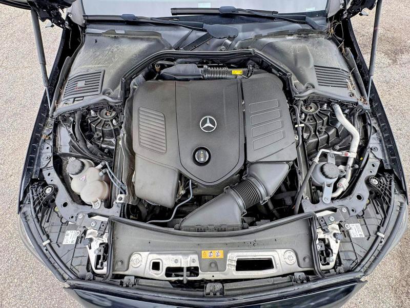 59127796 :رقم المزاد ، W1KAF4GB4NR042438 vin ، 2022 Mercedes-benz C مزاد بيع