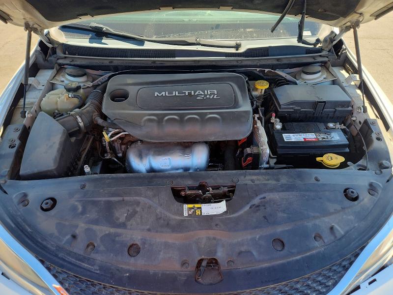 Продажа на аукционе авто 2015 Chrysler 200, vin: 1C3CCCAB8FN744001, номер лота: 56810186