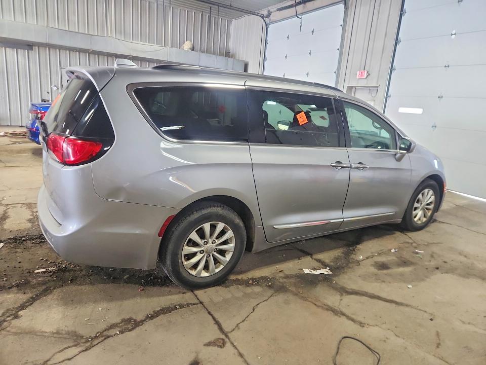 Aukcja sprzedaży 2017 Chrysler Pacifica, vin: 2C4RC1BG3HR539583, numer aukcji: 56181136