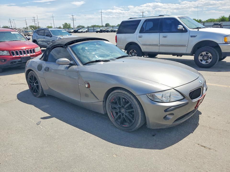 59146236 :رقم المزاد ، 4USBT33574LS52965 vin ، 2004 Bmw Z4 مزاد بيع