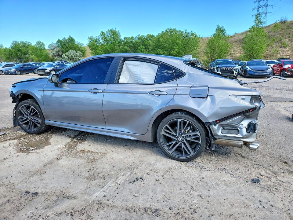 56720726 :رقم المزاد ، 4T1DBADK1SU503329 vin ، 2025 Toyota Camry مزاد بيع