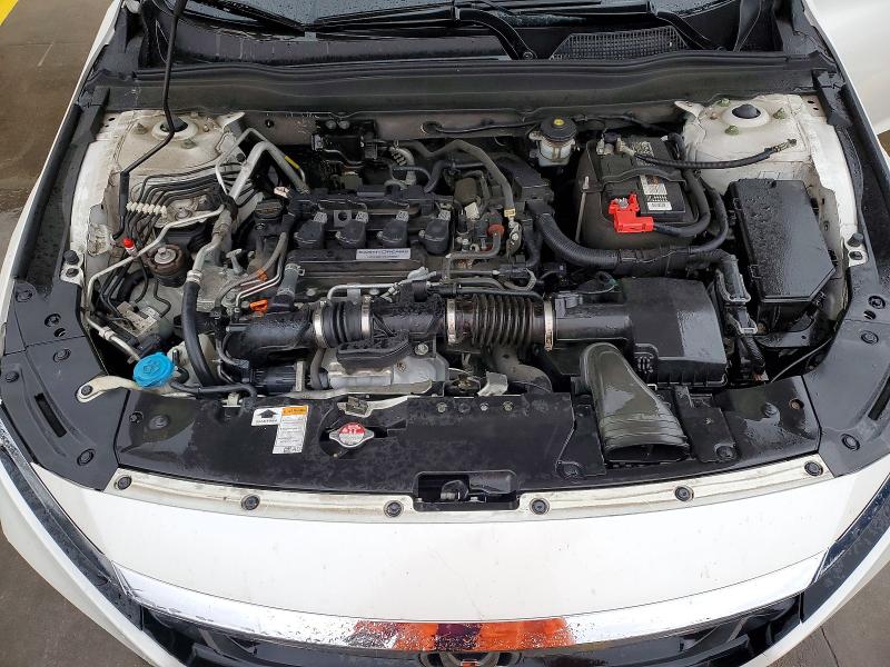 2018 Honda Accord მანქანა იყიდება აუქციონზე, vin: 1HGCV1F61JA111962, აუქციონის ნომერი: 56360366