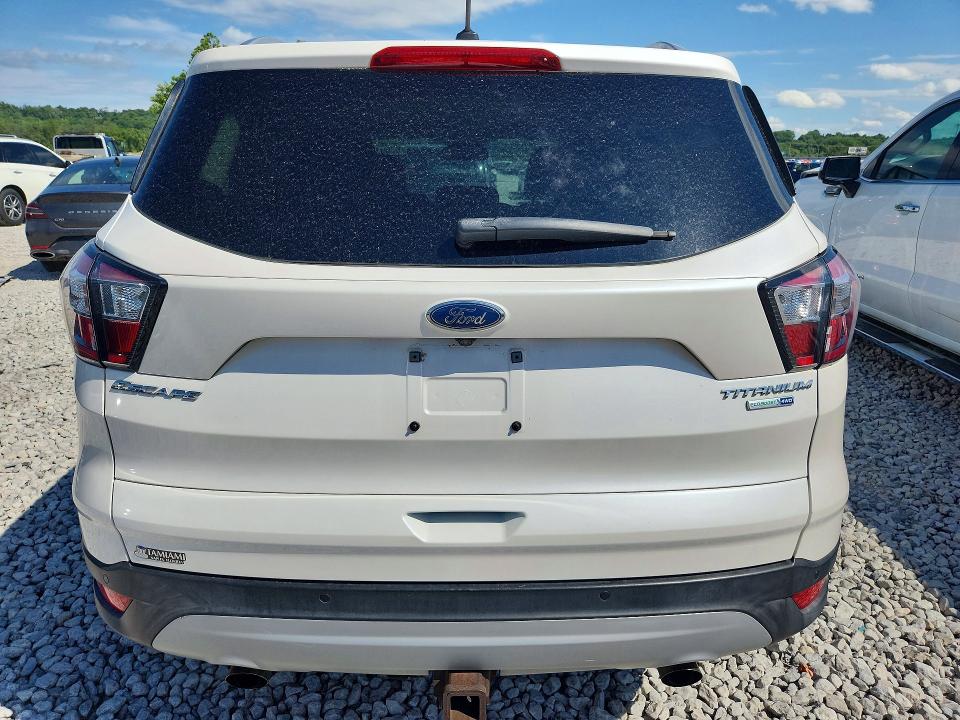 2017 Ford Escape მანქანა იყიდება აუქციონზე, vin: 1FMCU9J96HUF09822, აუქციონის ნომერი: 57695456