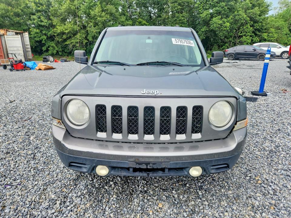 57957936 :رقم المزاد ، 1J4NF1GB9BD276958 vin ، 2011 Jeep Patriot مزاد بيع