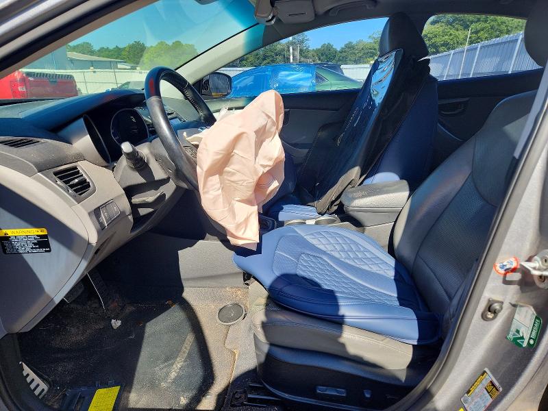 2015 Hyundai Elantra მანქანა იყიდება აუქციონზე, vin: KMHDH4AH0FU227675, აუქციონის ნომერი: 56140676