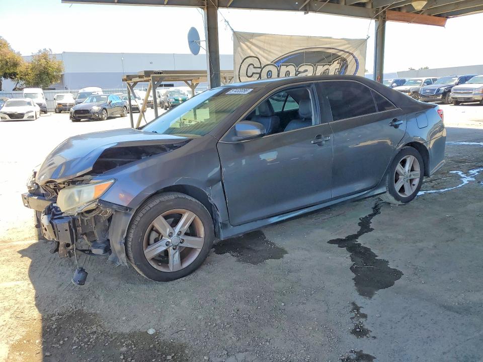 Aukcja sprzedaży 2014 Toyota Camry, vin: 4T1BF1FK1EU389037, numer aukcji: 57433056