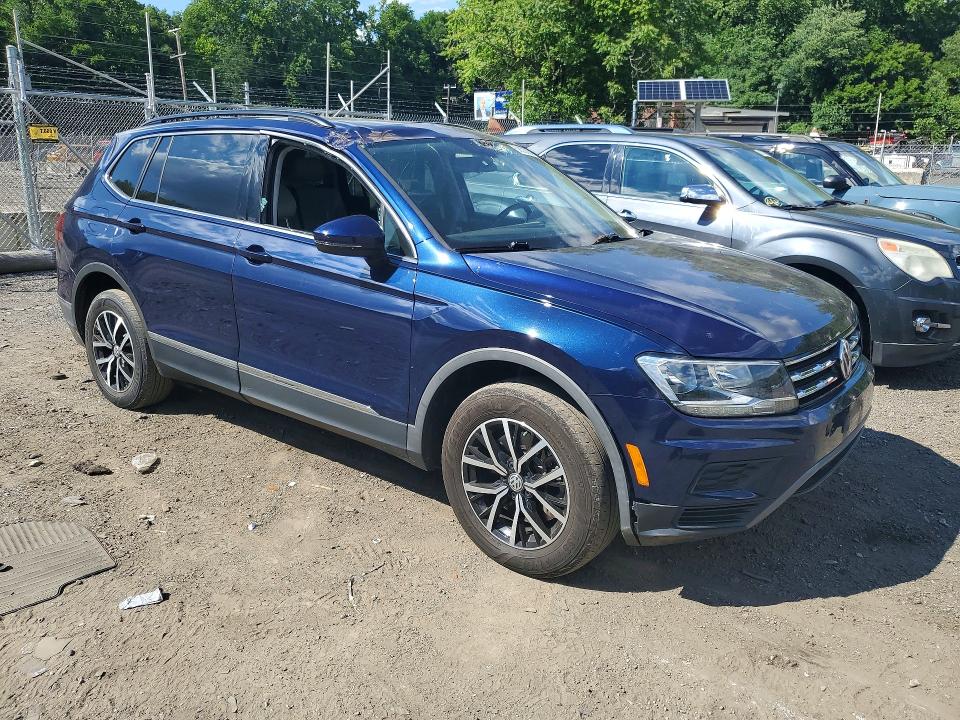 Продажа на аукционе авто 2021 Volkswagen Tiguan, vin: 3VV3B7AX8MM059040, номер лота: 58320246
