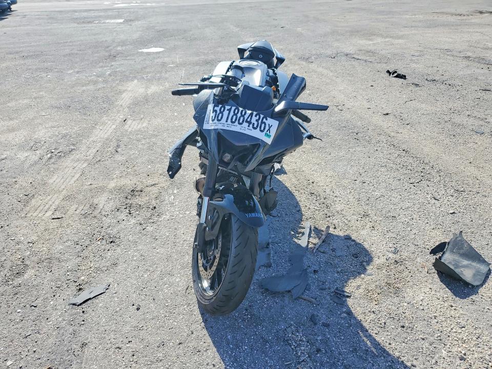 2024 Yamaha Yzfr7 მანქანა იყიდება აუქციონზე, vin: JYARM38E0RA011337, აუქციონის ნომერი: 58188436