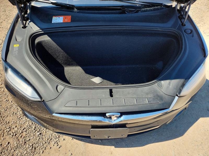 Продажа на аукционе авто 2018 Tesla Model X, vin: 5YJXCDE23JF122300, номер лота: 59123916
