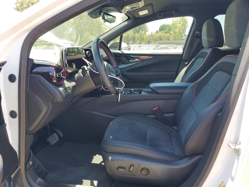 Продаж на аукціоні авто 2024 Chevrolet Blazer, vin: 3GNKDHRK2RS290125, номер лоту: 57215366