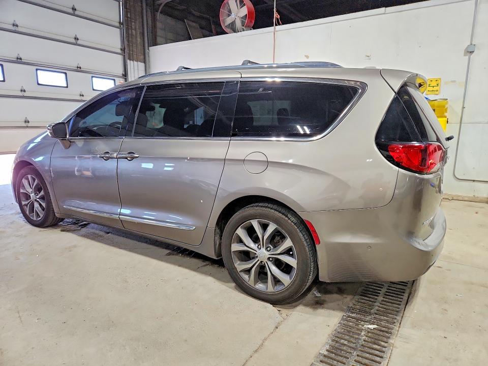 Продаж на аукціоні авто 2017 Chrysler Pacifica, vin: 2C4RC1GG2HR727536, номер лоту: 57321516