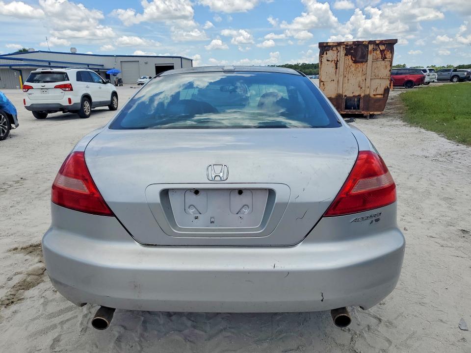 Продажа на аукционе авто 2004 Honda Accord, vin: 1HGCM826X4A019125, номер лота: 55100696