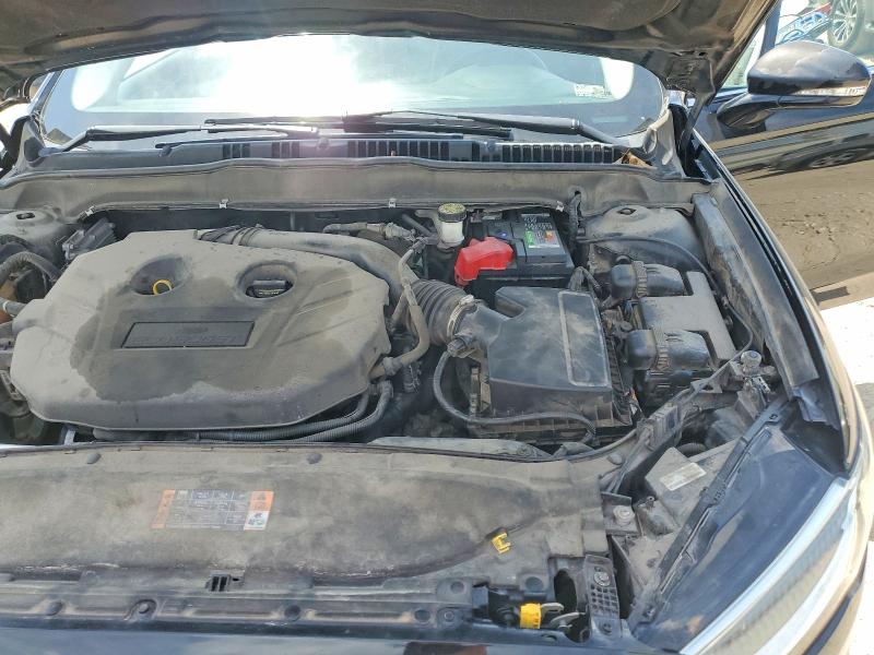 56333976 :رقم المزاد ، 3FA6P0K92HR124578 vin ، 2017 Ford Fusion مزاد بيع