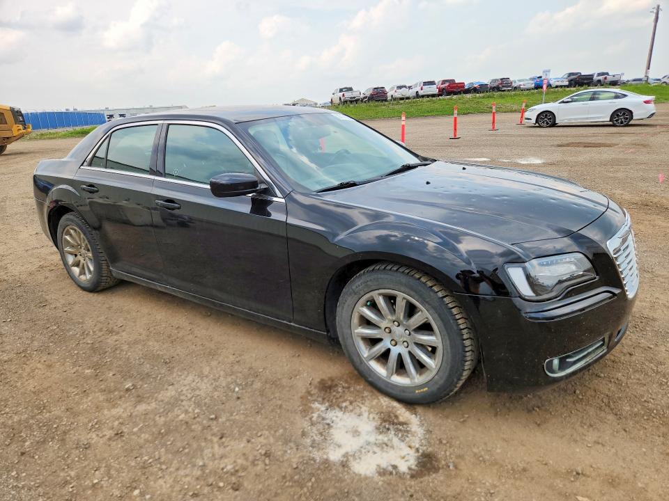 2014 Chrysler 300 მანქანა იყიდება აუქციონზე, vin: 2C3CCAAGXEH208044, აუქციონის ნომერი: 59717926