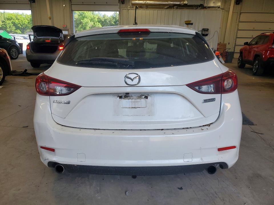 2017 Mazda 3 მანქანა იყიდება აუქციონზე, vin: 3MZBN1K77HM155502, აუქციონის ნომერი: 56239036