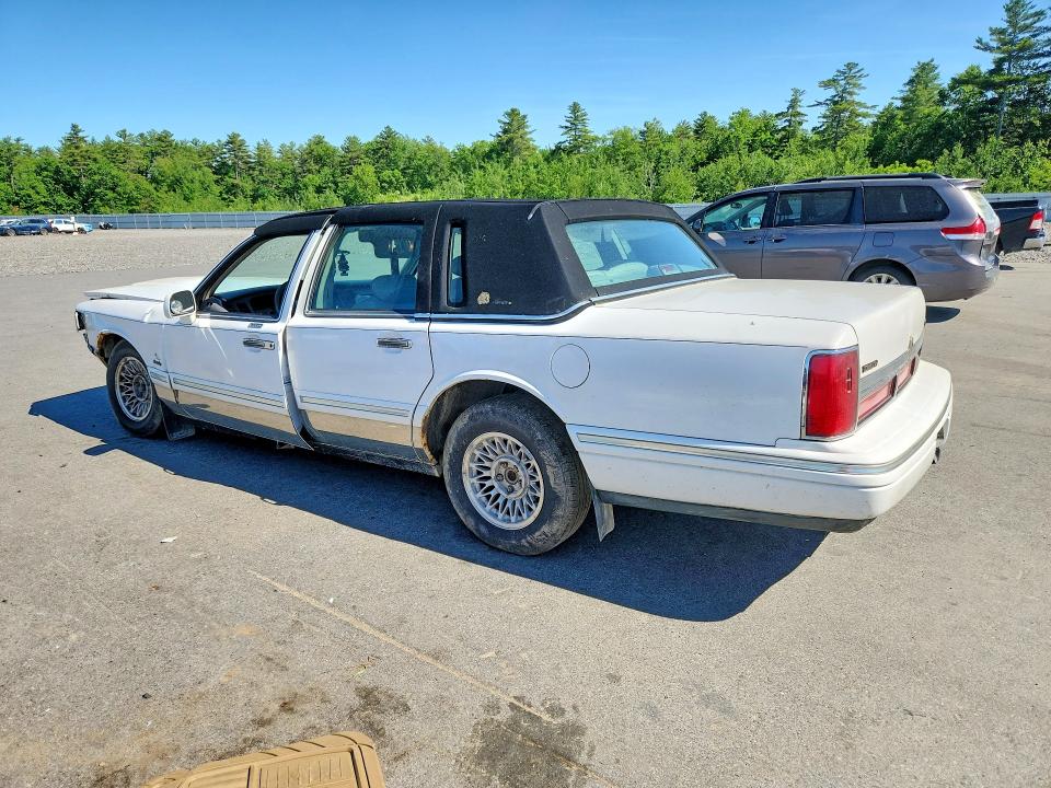56032776 :رقم المزاد ، 1LNLM81W4VY626318 vin ، 1997 Lincoln Town Car مزاد بيع