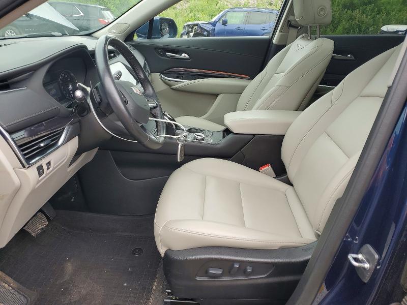 56852946 :رقم المزاد ، 1GYFZBR4XLF025694 vin ، 2020 Cadillac Xt4 مزاد بيع