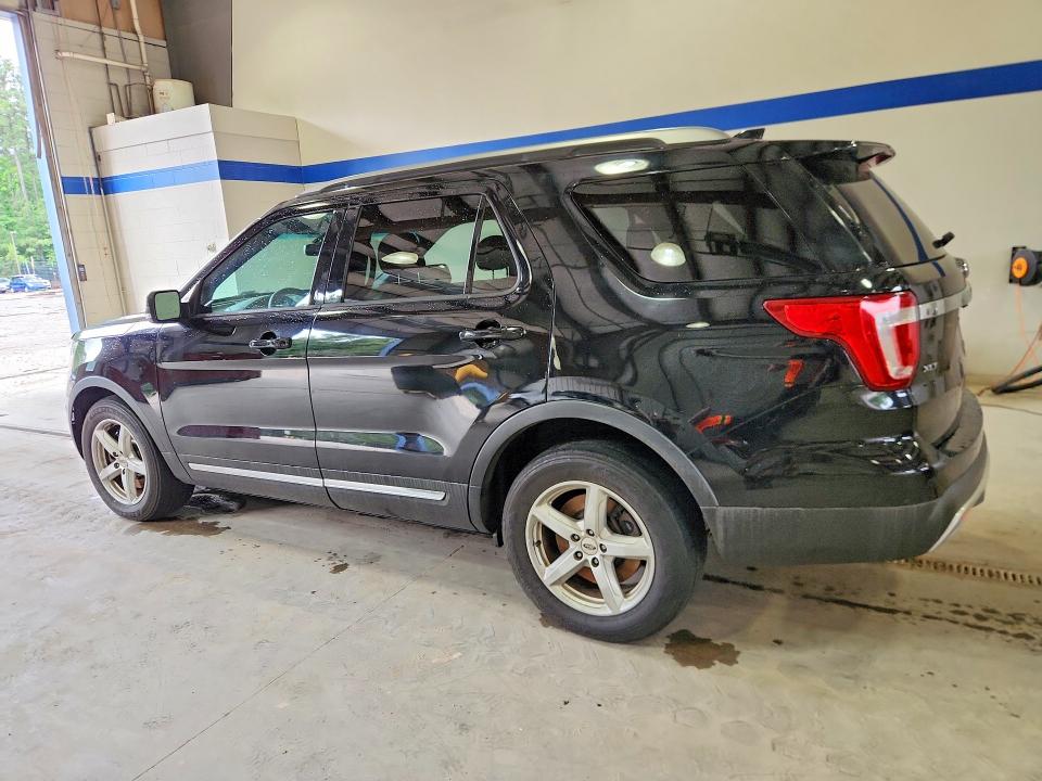 55124876 :رقم المزاد ، 1FM5K8DHXGGA22258 vin ، 2016 Ford Explorer مزاد بيع