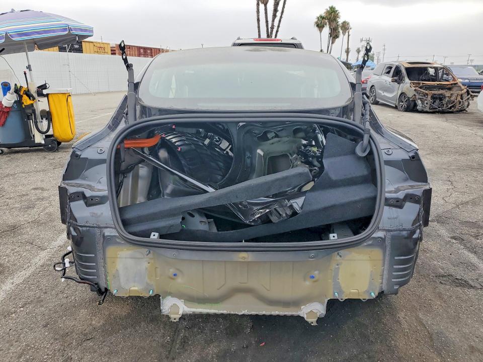 2025 Tesla Model 3 მანქანა იყიდება აუქციონზე, vin: 5YJ3E1EA6SF080057, აუქციონის ნომერი: 57269746