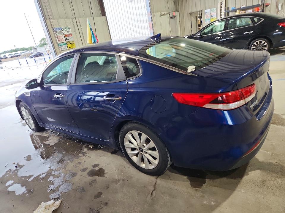 Продажа на аукционе авто 2017 Kia Optima, vin: 5XXGT4L32HG165464, номер лота: 57176706