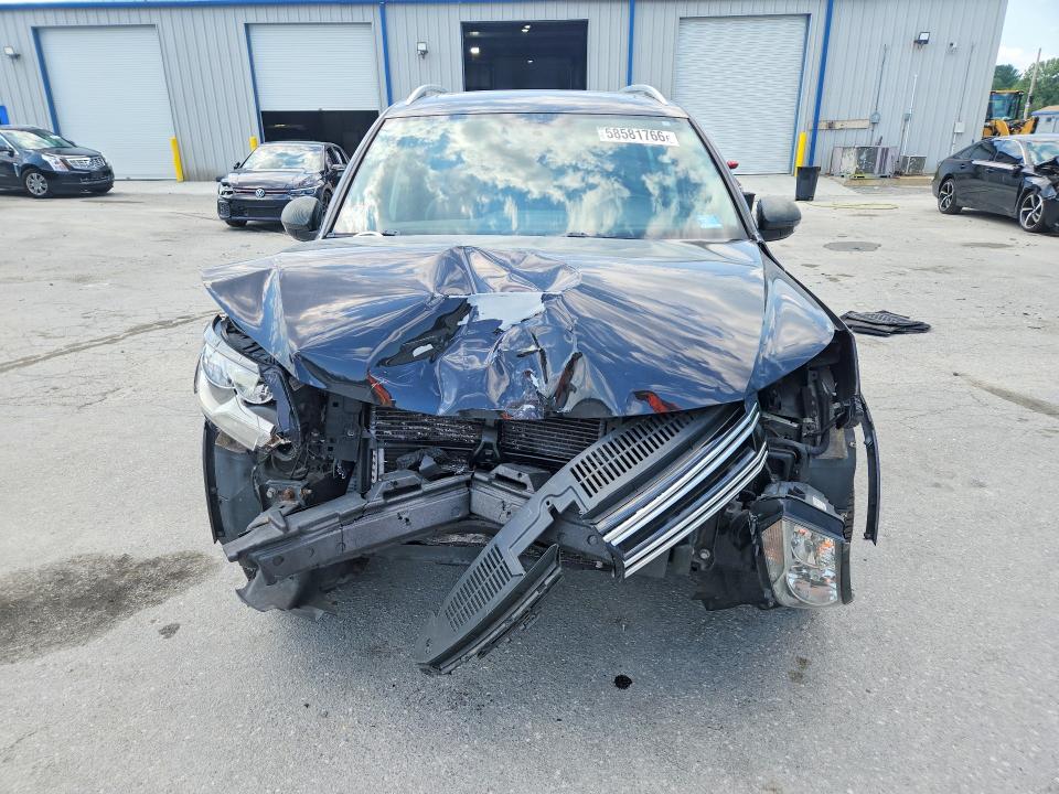Продажа на аукционе авто 2012 Volkswagen Tiguan, vin: WVGBV7AX1CW515617, номер лота: 58581766