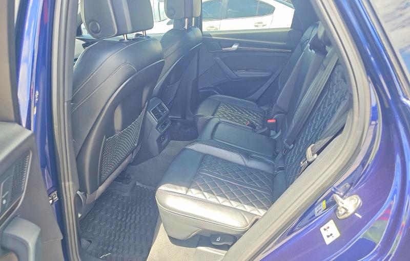 56454736 :رقم المزاد ، WA1C4AFY4J2088801 vin ، 2018 Audi Sq5 مزاد بيع