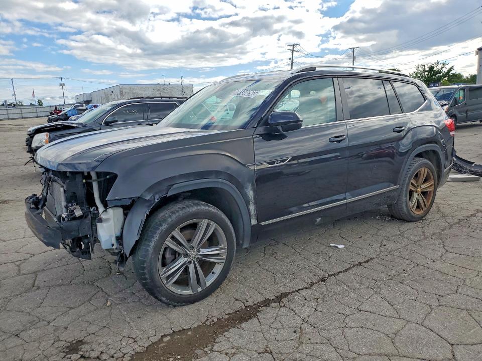Продажа на аукционе авто 2018 Volkswagen Atlas, vin: 1V2PR2CA5JC518740, номер лота: 49134856