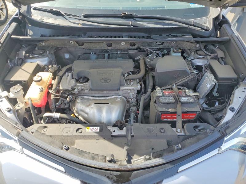 56091976 :رقم المزاد ، JTMDFREV5JD239269 vin ، 2018 Toyota Rav4 مزاد بيع
