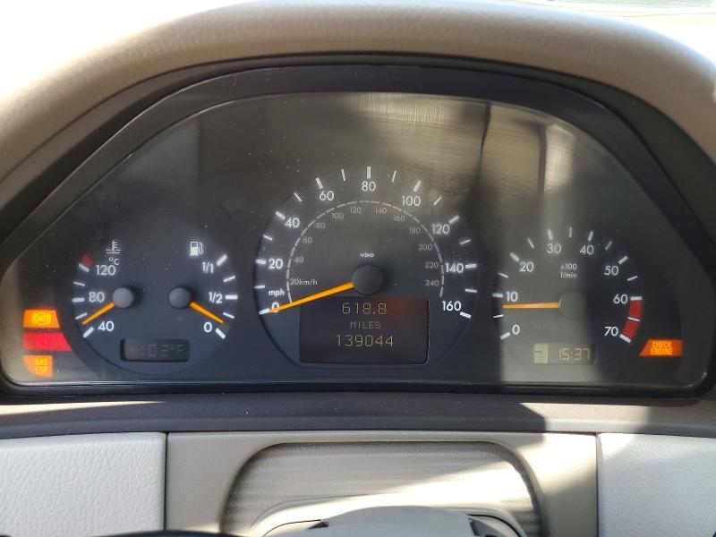 Продаж на аукціоні авто 2002 Mercedes-benz E, vin: WDBJF82J62X072000, номер лоту: 56054026