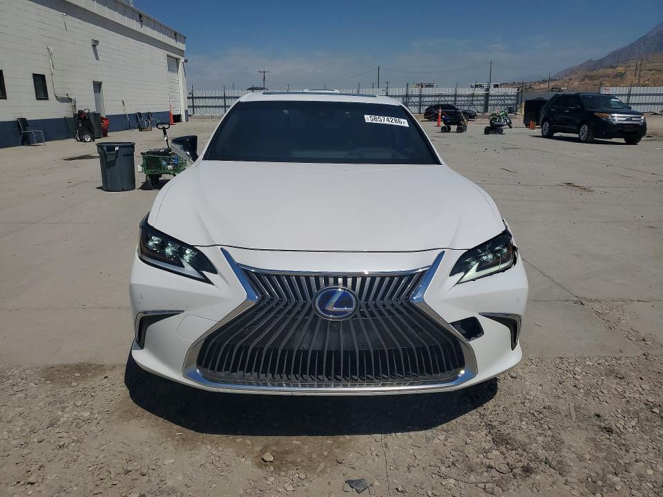 2019 Lexus Es მანქანა იყიდება აუქციონზე, vin: JTHB21B1XK2024780, აუქციონის ნომერი: 58574286